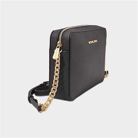 goedkoopste michael kors jet set travel black|Michael Kors flight crossbody bag.